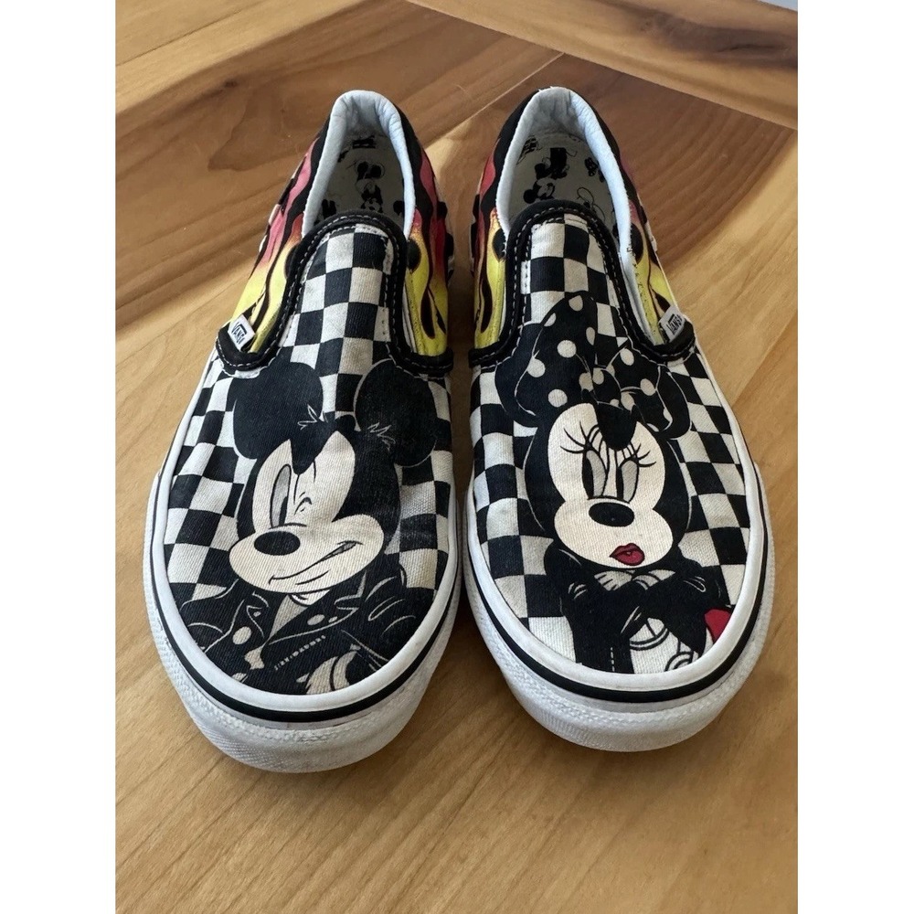 Vans Disney Mickey & Minnie Disney Sneaker Flames Slip On Skate Kids Size 1.5